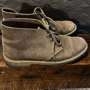 Clark’s Original Desert Boots